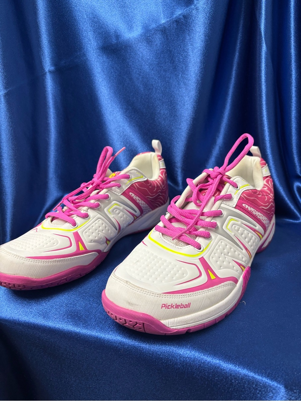 12 Wide Acacia Pickleball Dinkshot II Women's White & Pink Athletic Sneakers